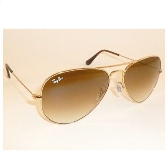 Ray-Ban Accessories - Women’s authentic Ray Ban Aviator Sunglasses
